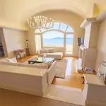 Itis Superb With Balcony & Panoramic View Villa *