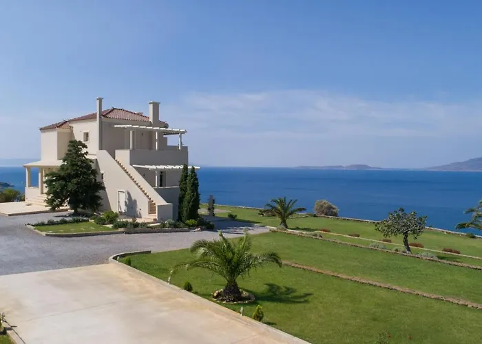 Itis Superb With Balcony & Panoramic View *