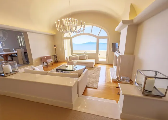 Itis Superb With Balcony & Panoramic View Villa *